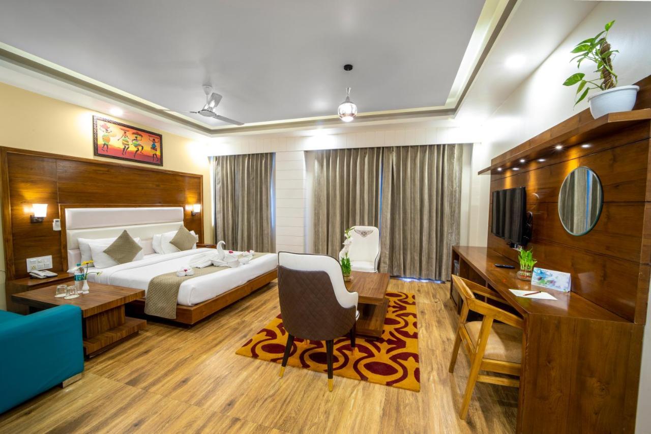 Hotel Divine Lakshmi Ganga Rishīkesh Eksteriør billede